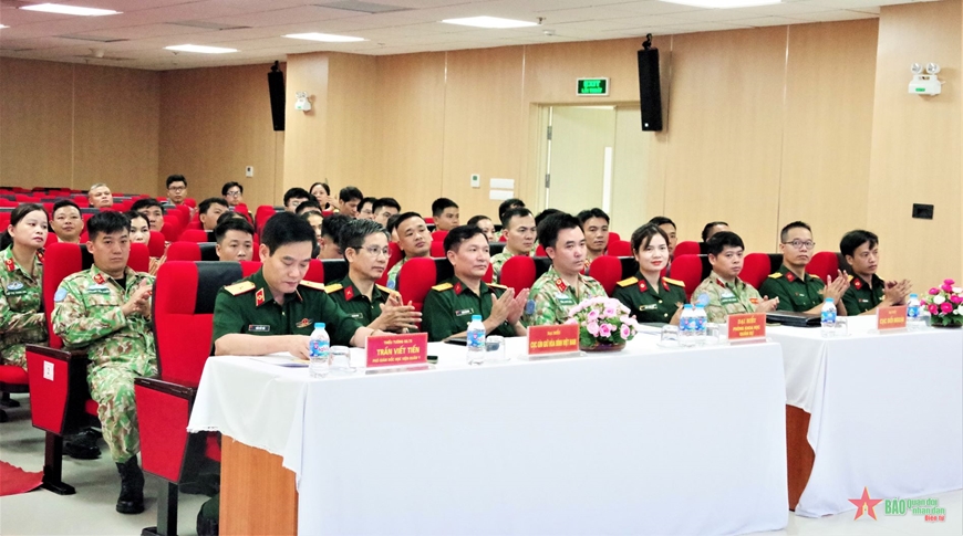 /UploadStore/admin/240617 HVQY Huan luyen cap cuu chan thuong/01.jpg